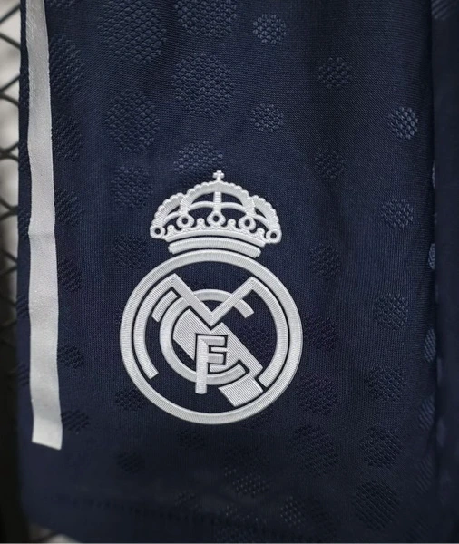 Real Madrid Trikot 2025 2026 - Trikot Real Madrid Kinder | trikotfussballshop