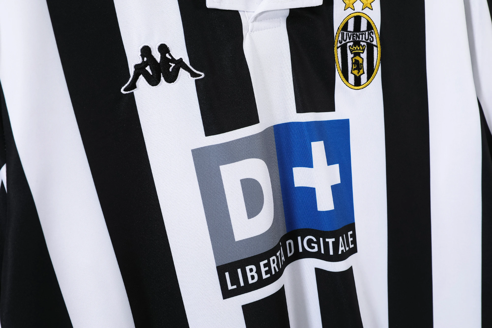 Juventus Retrowelle Trikot 2000 - Juventus Trikot Retrowelle | trikotfussballshop