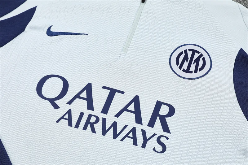 Trikot 2025 2026 - Inter Mailand Trainingsanzug | trikotfussballshop