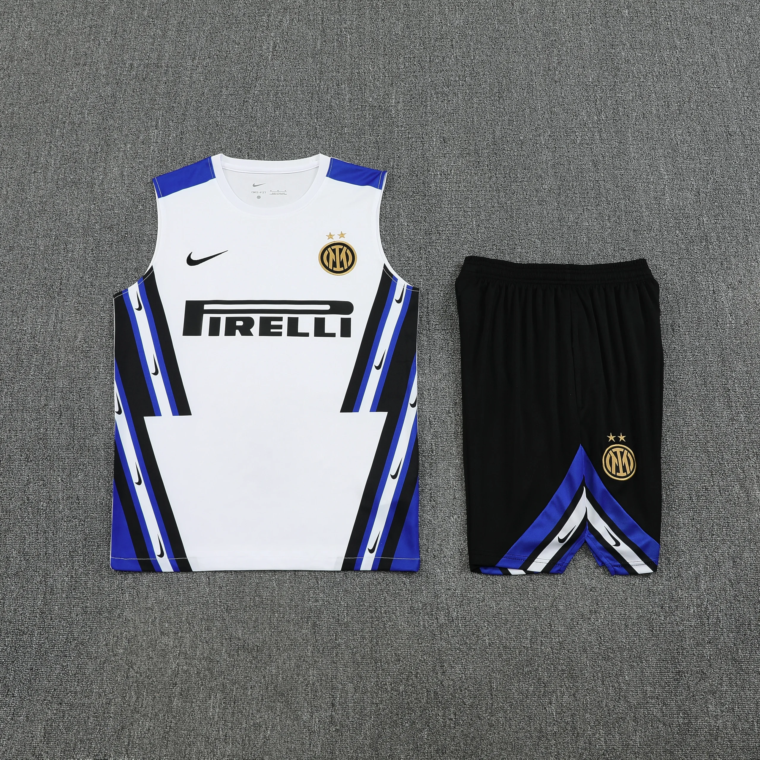 Trikot 2025 2026 - Inter Mailand Training Trikot | trikotfussballshop