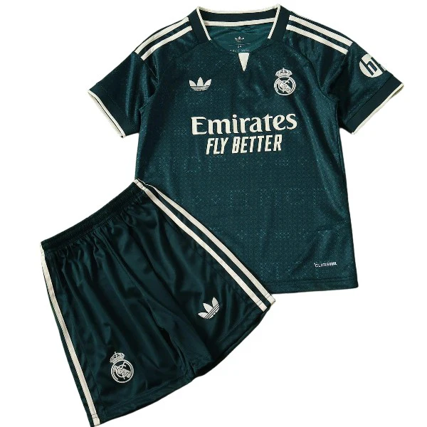 Real Madrid Kinder Set 2026 2027 Grün - Real Madrid Kinder Günstig | trikotfussballshop